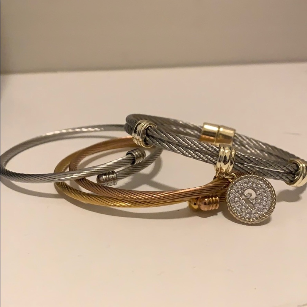 bangles - set of 4